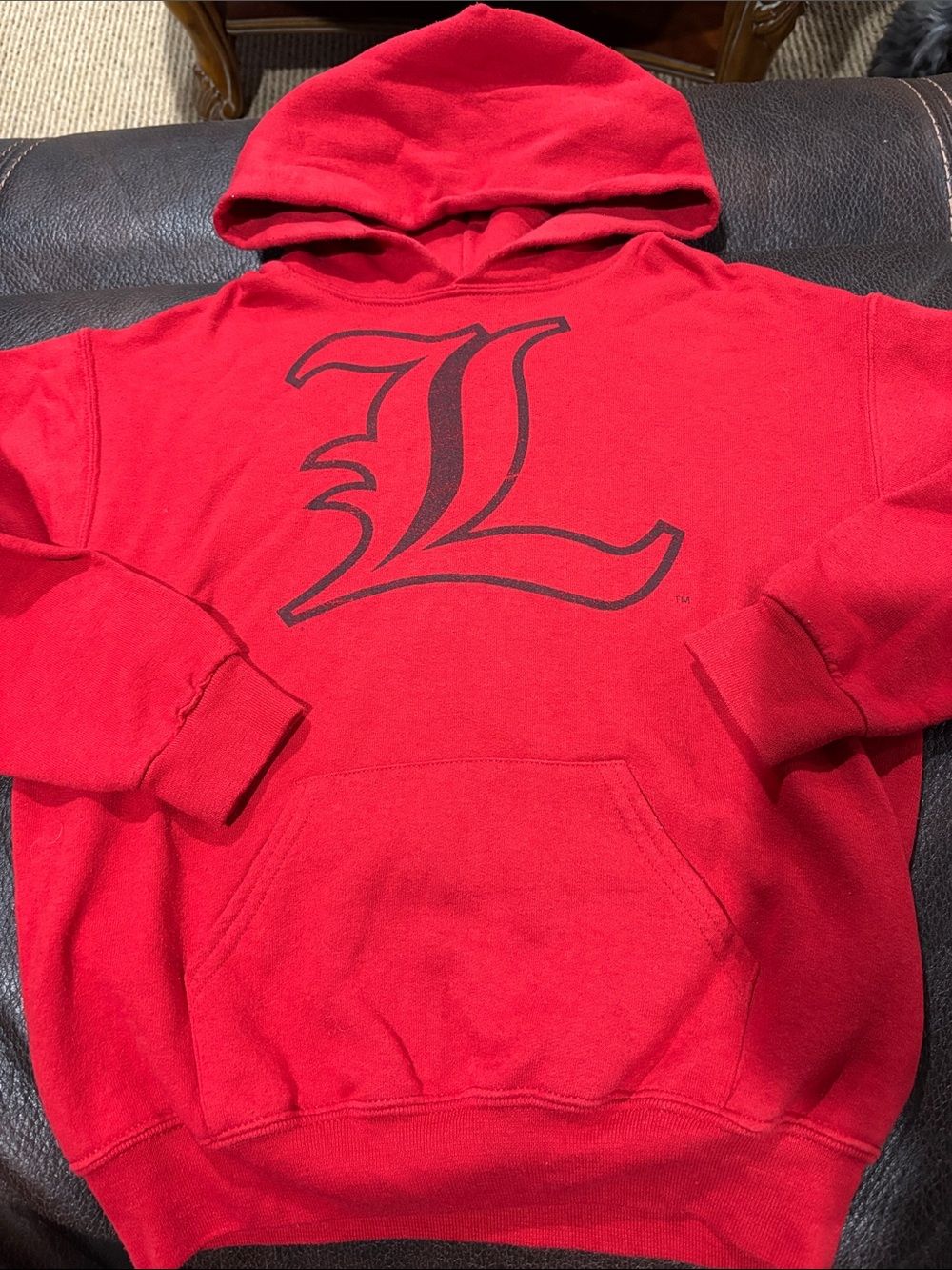 Red Hooded Pullover Sweatshirt with Graphic L